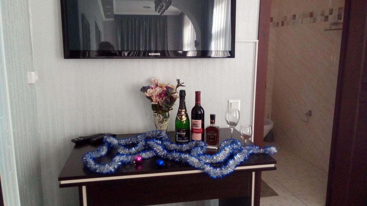 Hotel Avenue Bishkek Exterior photo